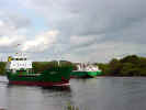 Boats on roof and river 012 (2).jpg (52852 bytes)