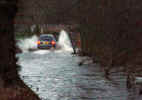 flood06.jpg (59840 bytes)